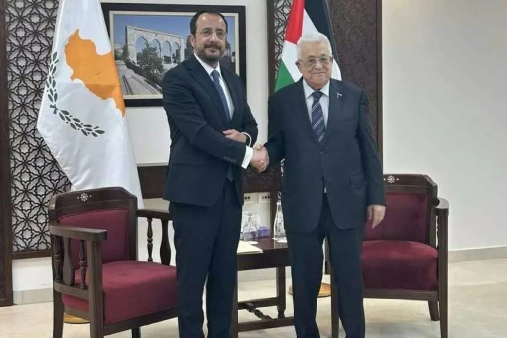 Mahmud Abbas Cənubi Kiprdən İsraillə danışıq üçün kömək istəyir
